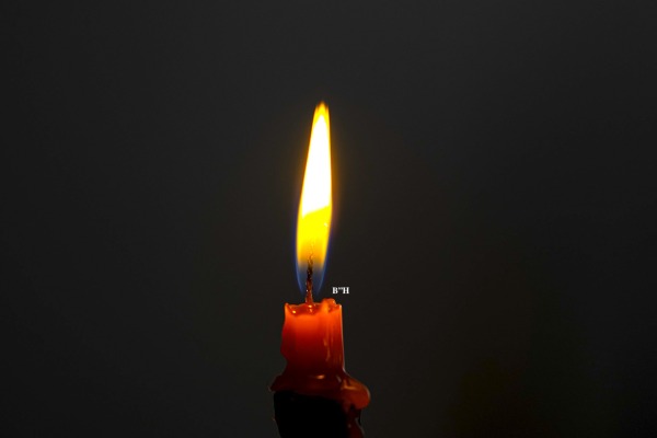 chanukah candle flame